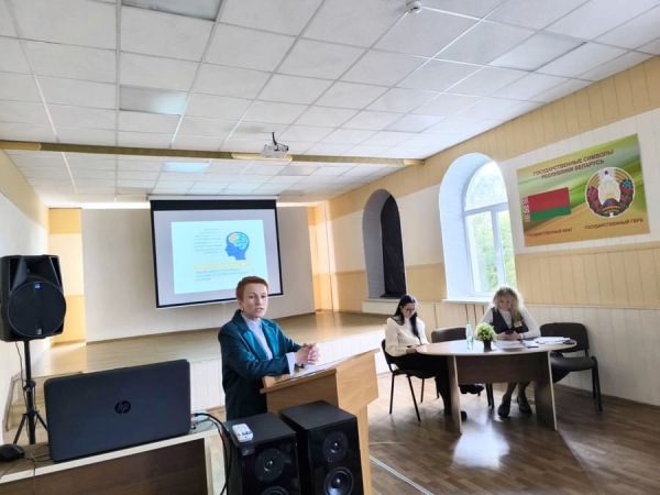 Замещающее родительство