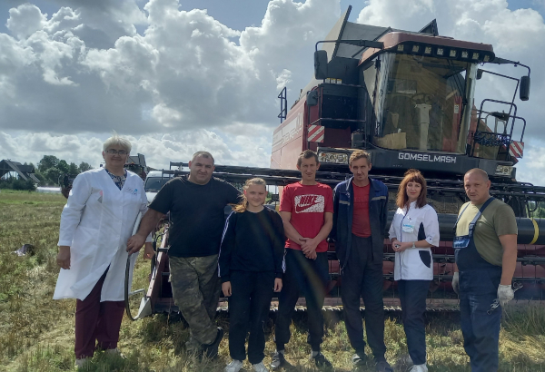 На контроле здоровье хлеборобов